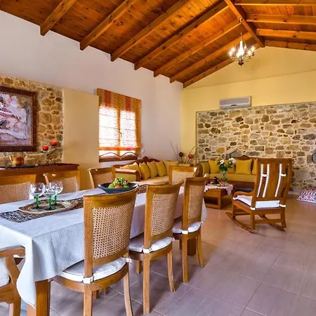 Villa Yannis *