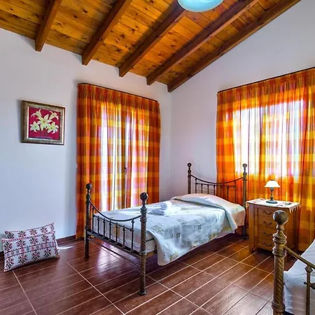 Villa Yannis *